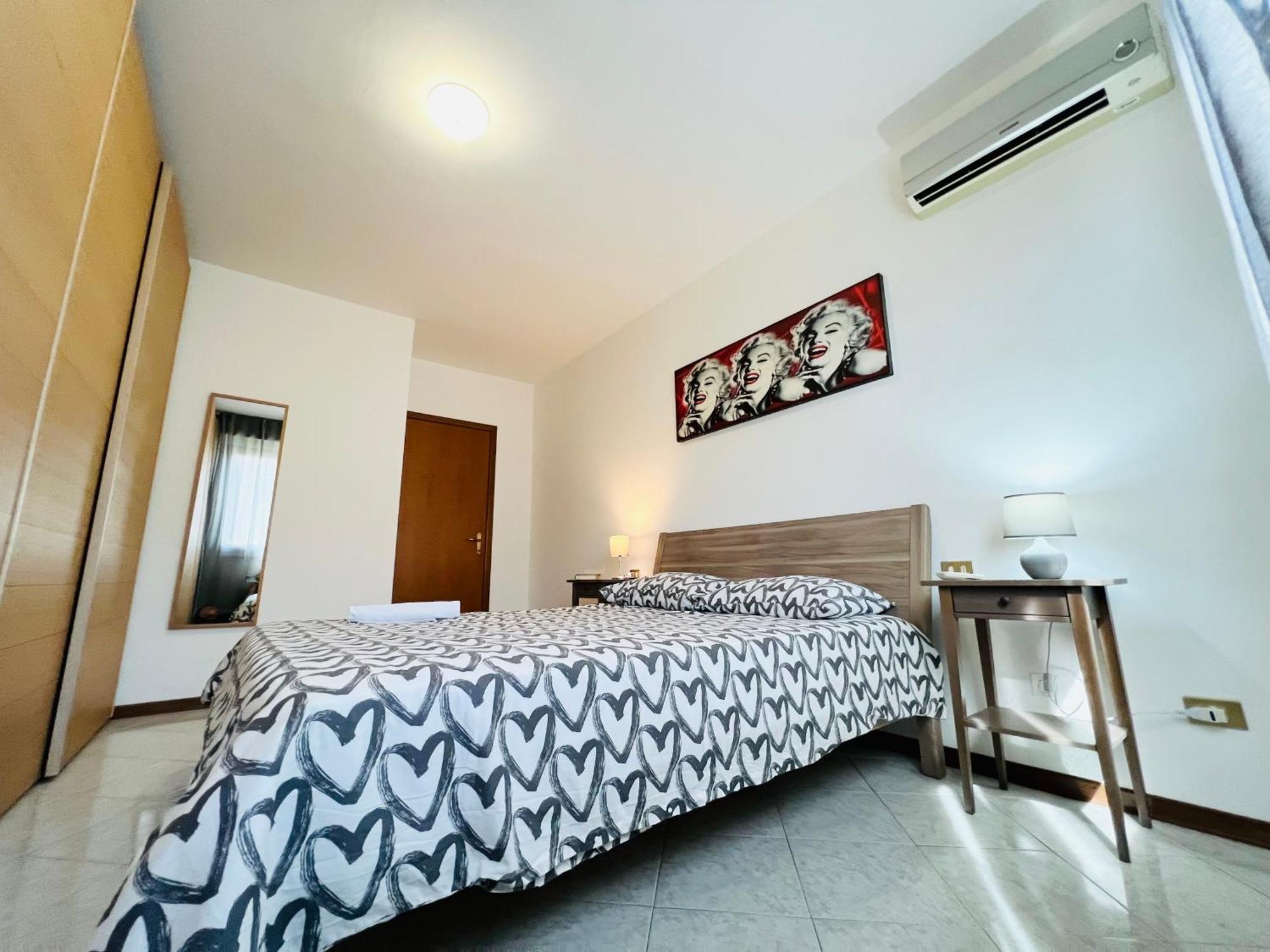 Very Big With 2 Balcony In Navigli District *