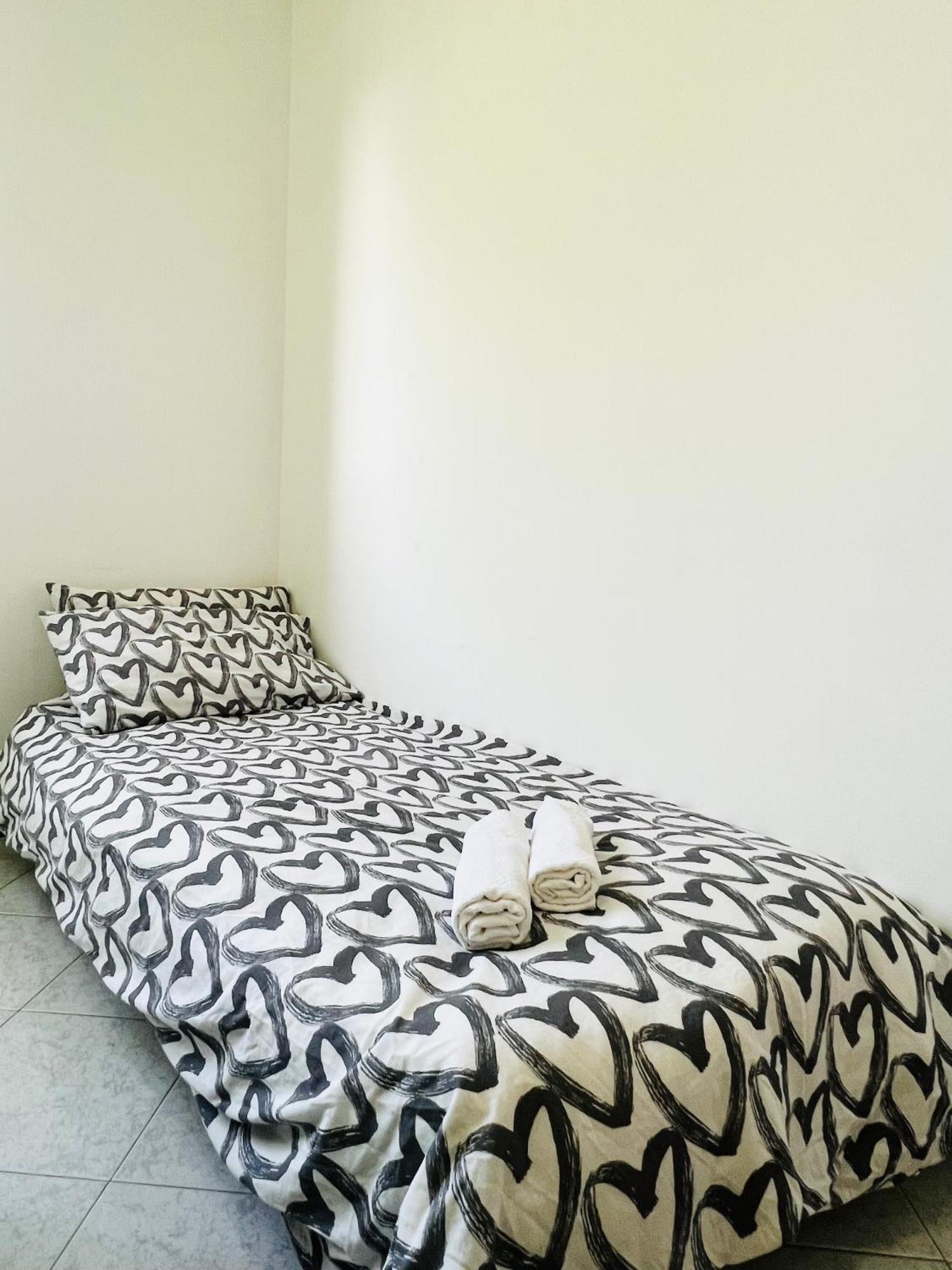Very Big With 2 Balcony In Navigli District * Milan