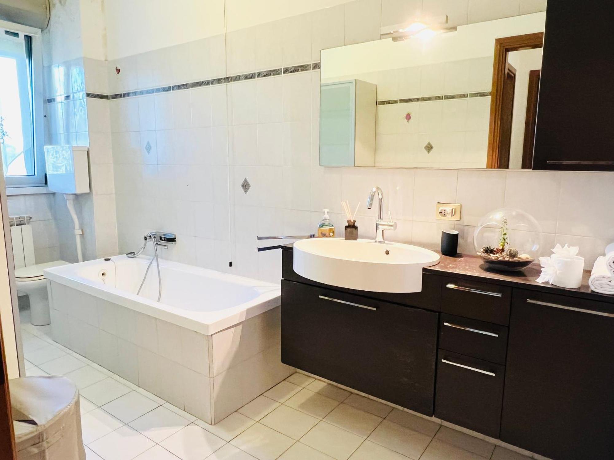 Very Big With 2 Balcony In Navigli District Milan