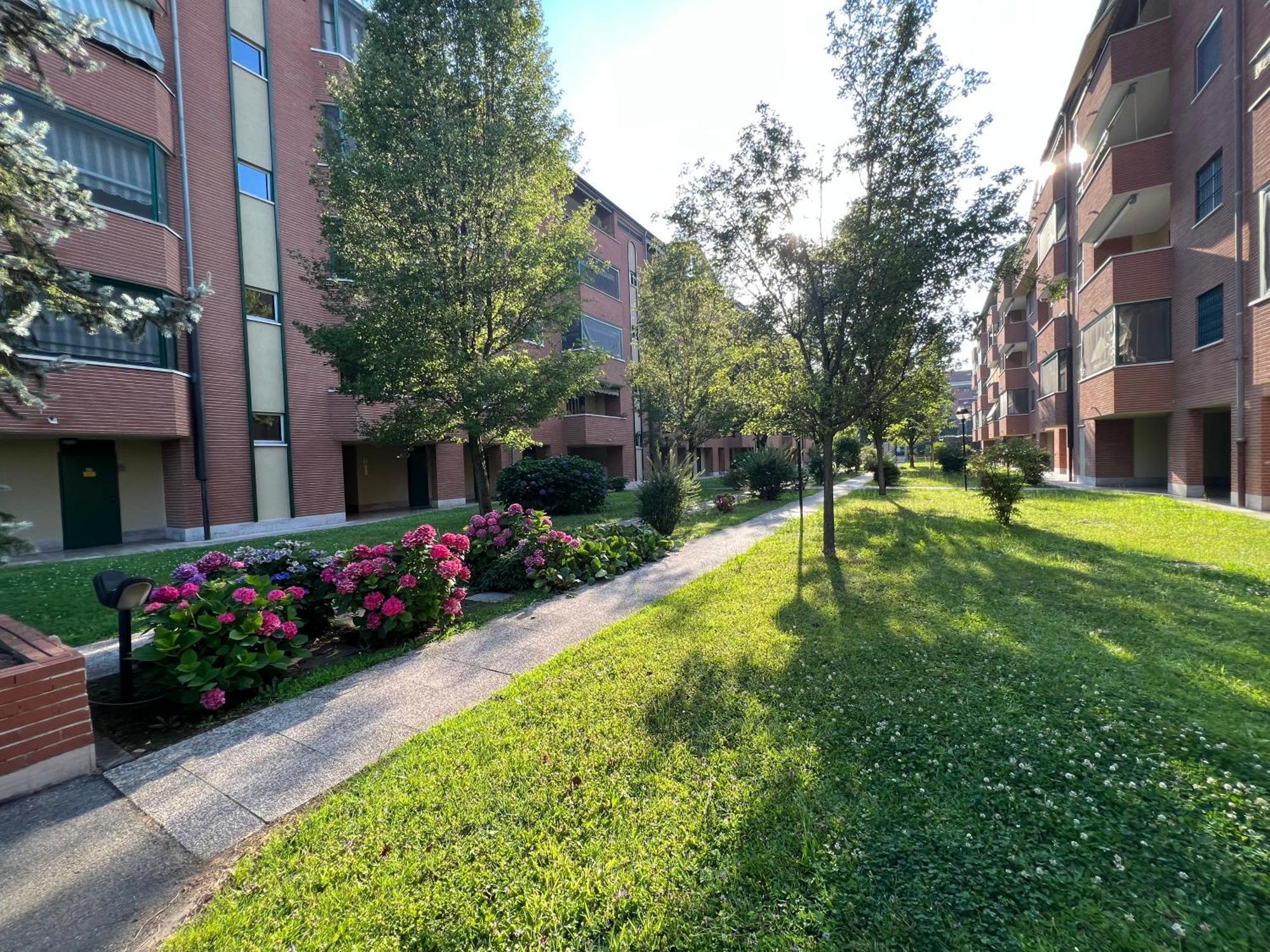 Very Big With 2 Balcony In Navigli District Appartement